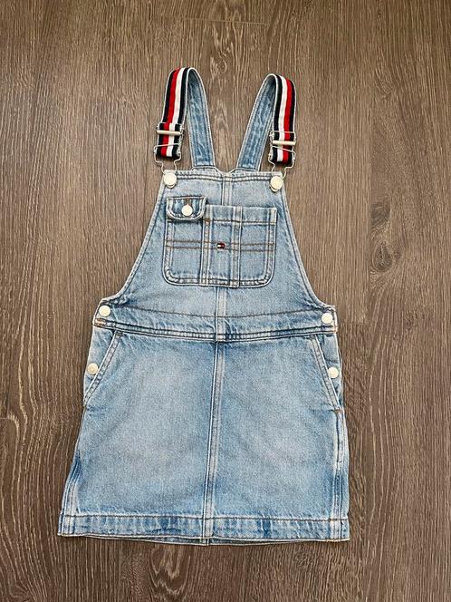Meisjes salopette jurk / spijkerjurk van Tommy Hilfiger 116, Kinderen en Baby's, Kinderkleding | Maat 116, Zo goed als nieuw, Meisje