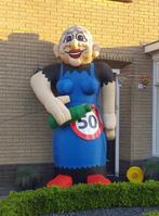 Sarah opblaasfiguur 3,2m hoog te huur, Ophalen, Zo goed als nieuw, Abraham of Sarah
