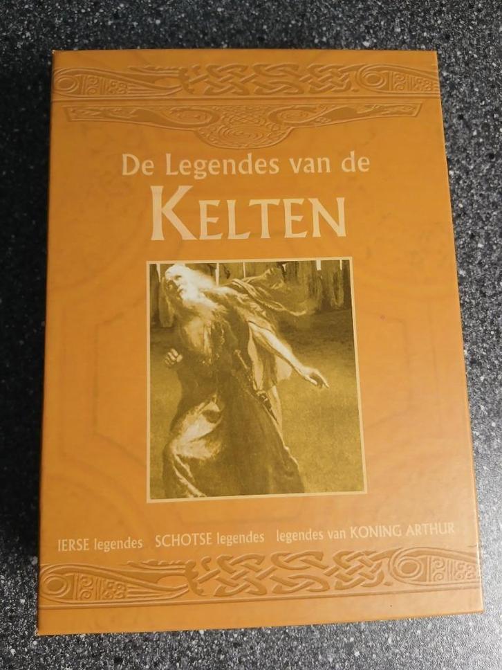 DE LEGENDES VAN DE KELTEN 3DVD, Cd's en Dvd's, Dvd's | Documentaire en Educatief, Gebruikt, Politiek of Geschiedenis, Alle leeftijden