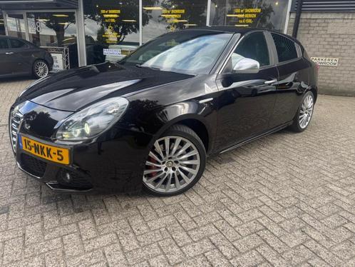 Alfa romeo Giulietta 1.7 TBi Quadrifoglio verde Xenon/Stoelv, Auto's, Alfa Romeo, Bedrijf, Giulietta, ABS, Adaptieve lichten, Airbags