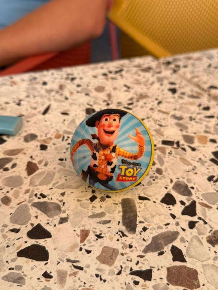 Limited Edition Toy Story bal Uit Chania Griekenland, Sport en Fitness, Handbal, Zo goed als nieuw, Bal, Ophalen of Verzenden