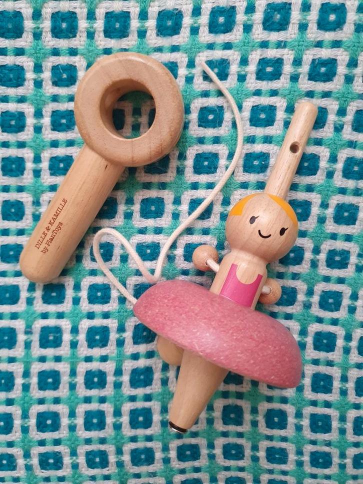 Plan Toys tol ballerina tol, Kinderen en Baby's, Speelgoed | Houten speelgoed, Zo goed als nieuw, Ophalen of Verzenden