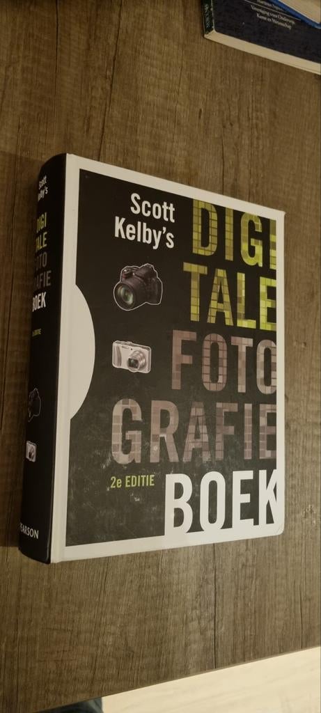 Digitale Fotografie Boek - Scott Kelby, Ophalen of Verzenden, Gelezen, Fotografie algemeen, Scott Kelby