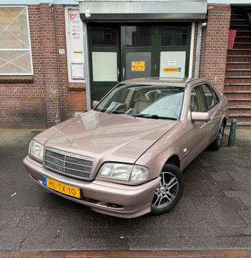 Mercedes-Benz C-Klasse 2.0 C200 AUT 1994 Nwe APK beschikbaar voor biedingen