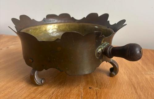 Oude metalen asbak uit koper/messing/brons, Verzamelen, Rookartikelen, Aanstekers en Luciferdoosjes, Gebruikt, Asbak, Verzenden