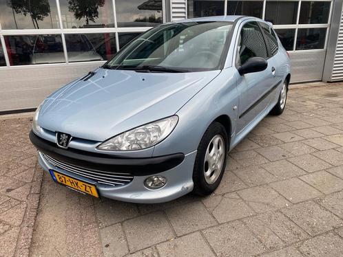 Peugeot 206 1.4 XS, Auto's, Peugeot, Te koop, Airbags, Centrale vergrendeling, Elektrische ramen, Lichtmetalen velgen, Metallic lak