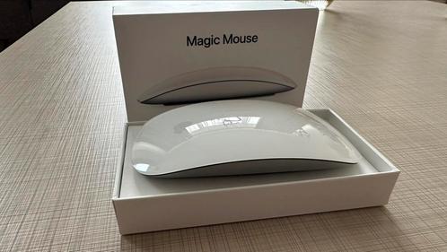 Apple Magic Mouse, Computers en Software, Muizen, Zo goed als nieuw, Ophalen of Verzenden