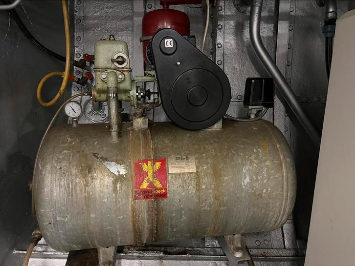 Speck Pumpmeister PM10 hydrofoor drinkwaterpomp 24 volt, Watersport en Boten, Bootonderdelen, Gebruikt, Motor en Techniek, Ophalen