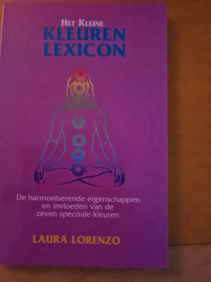 Het Kleine Kleuren Lexicon - Laura Lorenzo, Boeken, Esoterie en Spiritualiteit, Gelezen, Achtergrond en Informatie, Spiritualiteit algemeen