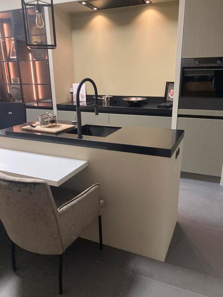 Stijlvolle prachtige keuken Schroder met 8 jaar garantie., Huis en Inrichting, Keuken | Complete keukens, Nieuw, Overige typen