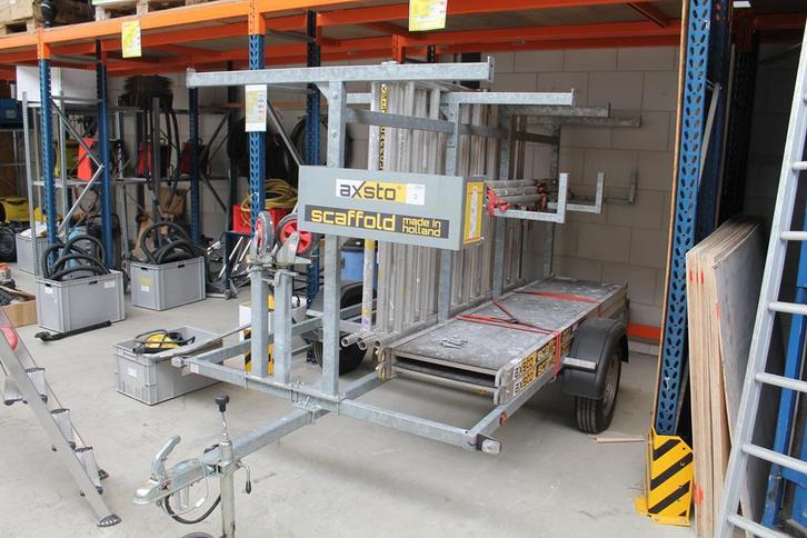 Steigeraanhanger SCAFFOLD Axsto met steigeronderdelen, Doe-het-zelf en Verbouw, Steigers, Zo goed als nieuw, Overige typen, 5 meter of hoger