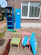 Gratis kast tafel speelgoed boeken, Diversen, Ophalen