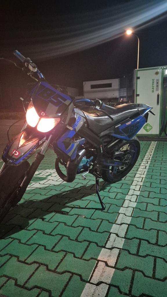 Derbi senda (Blok nieuw), Fietsen en Brommers, Brommers | Derbi, Zo goed als nieuw, Ophalen