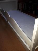 mooi tussen bed geheel compleet, Huis en Inrichting, 190 cm of minder, Crème, Eenpersoons, Zo goed als nieuw