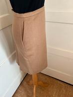 MaxMara beige wollen rok Maat 42-44, Kleding | Dames, Rokken, Beige, Maat 42/44 (L), Ophalen of Verzenden, Zo goed als nieuw