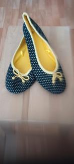 Ballarinas, Overige kleuren, Zo goed als nieuw, Ballerina's, Ophalen of Verzenden
