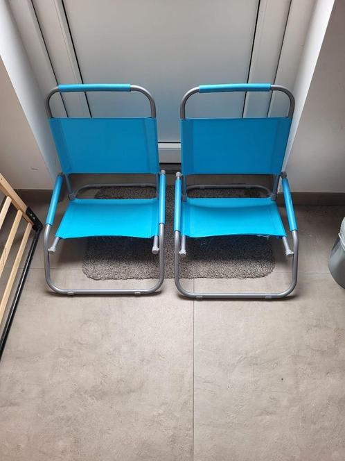 2 blauwe klapstoeltjes, ideaal voor strand, camping of tuin, Tuin en Terras, Tuinstoelen, Zo goed als nieuw, Metaal, Inklapbaar