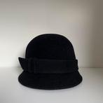 ZGAN | Whiteley | kerkhoed | zwart | met riempje, Kleding | Dames, Hoeden en Petten, Ophalen of Verzenden