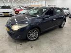 Renault Mégane 1.4 TCE Celsium / NETTE AUTO / NAVI-MULTIMED, Voorwielaandrijving, Euro 5, 15 km/l, Gebruikt