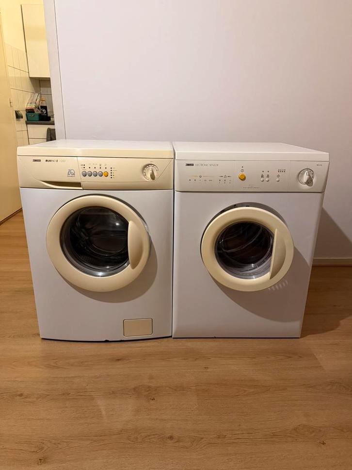 Zanussi wasmachine + droger set, Witgoed en Apparatuur, Wasmachines, Gebruikt, 85 tot 90 cm, 1200 tot 1600 toeren, Ophalen