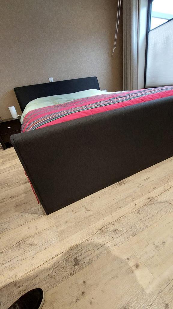 Tweepersoonsbed 160x200 + 2 matrassen + nachtkastje, Huis en Inrichting, Slaapkamer | Bedden, Gebruikt, Tweepersoons, 160 cm, 200 cm