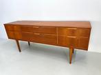 Vintage dressoir Austinsuite, Huis en Inrichting, Kasten | Dressoirs, Verzenden, Zo goed als nieuw, 25 tot 50 cm, 150 tot 200 cm
