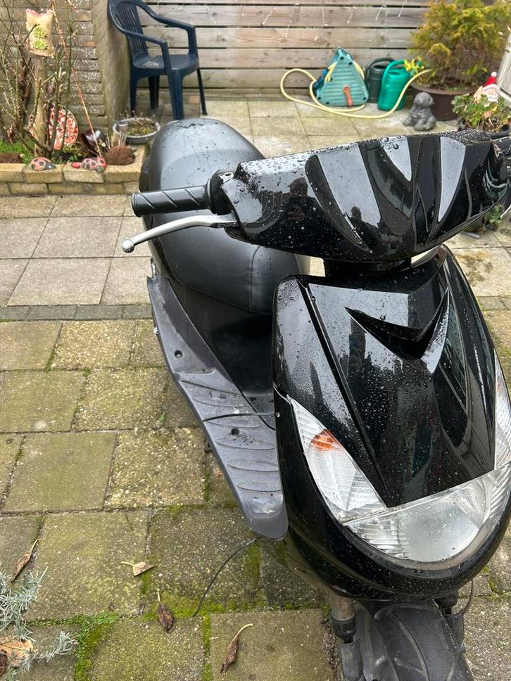Vivacity 70cc project, Fietsen en Brommers, Scooters | Peugeot, Zo goed als nieuw, Vivacity, Tweetakt, Ophalen