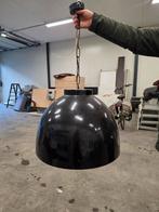Grote zwarte lamp - zo goed als nieuw, Huis en Inrichting, Lampen | Hanglampen, Ophalen, Zo goed als nieuw, Metaal, Minder dan 50 cm