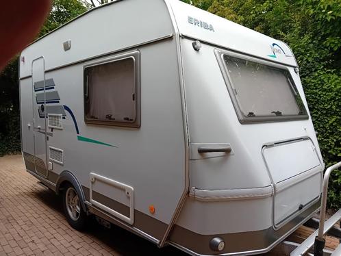 Hymer Eriba Nova 392, 2e eigenaar, Caravans en Kamperen, Caravans, Particulier, tot en met 2, 750 - 1000 kg, Treinzit, Eriba, 2 aparte bedden
