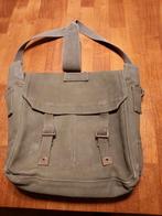 Pukkel. Legertas, Verzamelen, Ophalen of Verzenden, Landmacht, Nederland