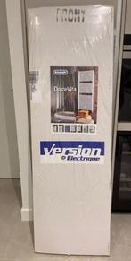Handdoekdroger Designradiator DeLonghi 1450x450mm. Nieuw, Ophalen, 500 tot 800 watt, Radiator, Nieuw