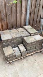 Gratis 30x30 tegels, Ophalen, Gebruikt, 10 m² of meer, Beton