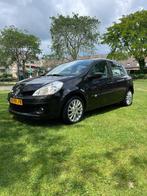 Renault Clio 1.2 16V 55KW 5-DRS E4 2009 Zwart, Auto's, Voorwielaandrijving, 4 cilinders, Elektrische ramen, Zwart