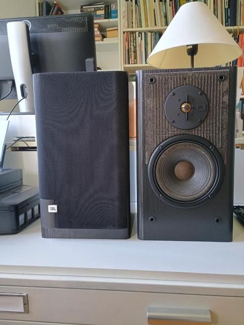 Twee luidsprekerboxen JBL LX 300, Audio, Tv en Foto, Luidsprekers, Gebruikt, Front, Rear of Stereo speakers, 60 tot 120 watt, JBL