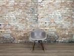 Vitra RAR bij TheReSales, Huis en Inrichting, Stoelen, Drie, Ophalen of Verzenden, Zo goed als nieuw, Metaal