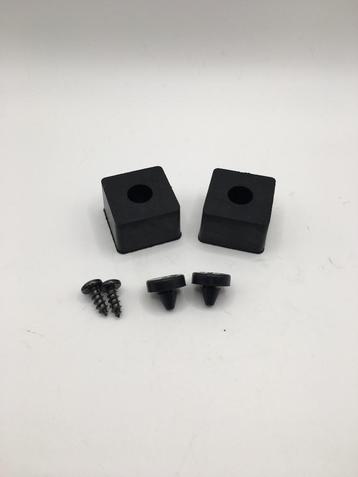 Te koop Achterklep rubber set (73-80) chevrolet c10 c20 k10  beschikbaar voor biedingen