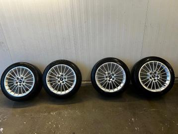 Originele 17" winterbanden + velgen | Audi A3 8Y |  Conti beschikbaar voor biedingen