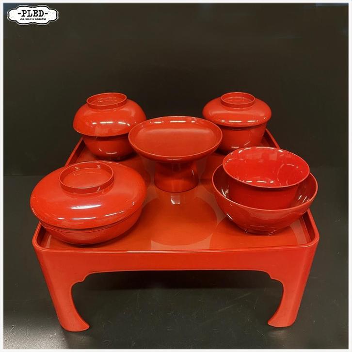 Rood Japans lakwerk maaltijd setje (Ozen), Antiek en Kunst, Curiosa en Brocante, Ophalen of Verzenden