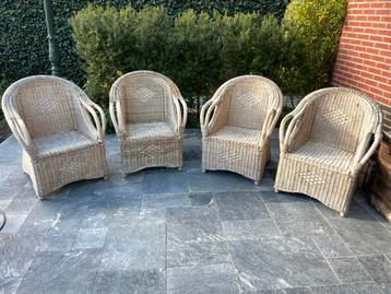 Rotan Stoelen Set beschikbaar voor biedingen