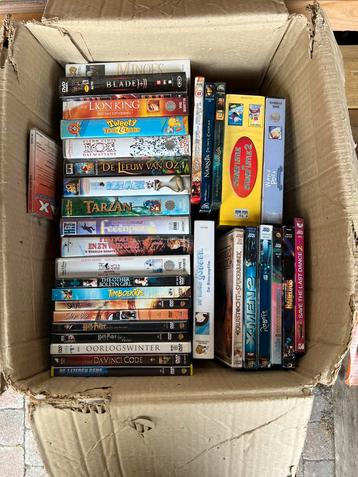 Gratis videobanden en dvd’s beschikbaar voor biedingen