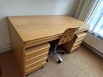Houten bureau met bijpassende bureaustoel, Ophalen, Met wielen, Gebruikt, Bureau