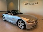 BMW Z4 Roadster 3.0i S/6-CILINDER 231pk HANDGESCHAKELD/LEDER, Auto's, Achterwielaandrijving, Gebruikt, Zwart, Open dak