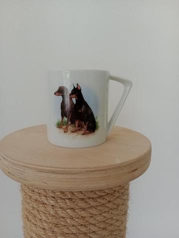 Dobermann Pincher Mok beschikbaar voor biedingen