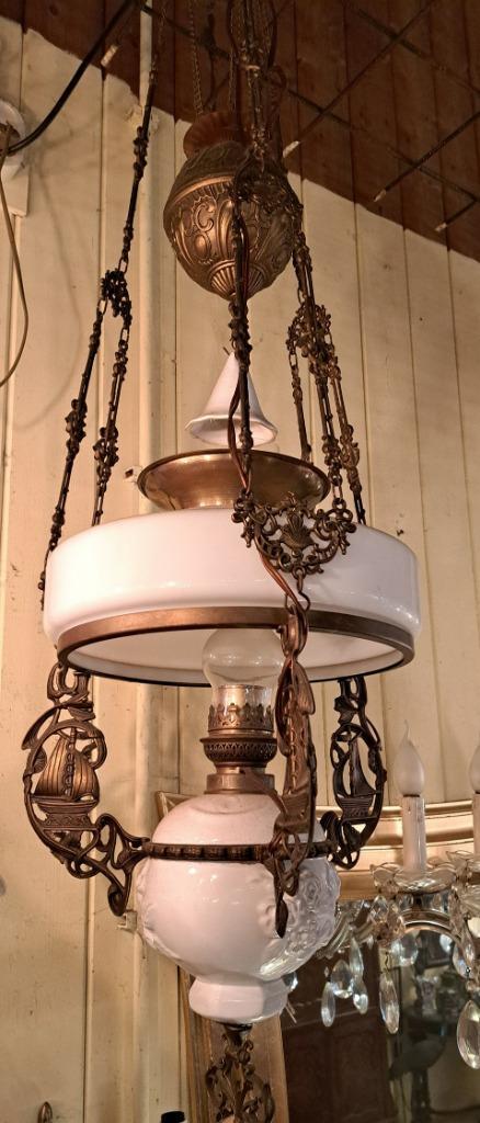 Antieke hang olielamp met zeilbootjes erg mooie en gave lamp, Antiek en Kunst, Antiek | Lampen, Ophalen