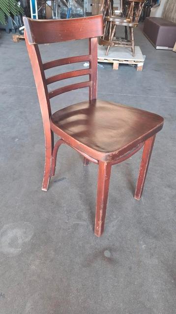 16 thonet bruin café mancave horeca partij stoelen  beschikbaar voor biedingen