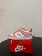 Nike Dunk Low Pink Velvet 38, Nieuw, Nike, Ophalen of Verzenden, Roze