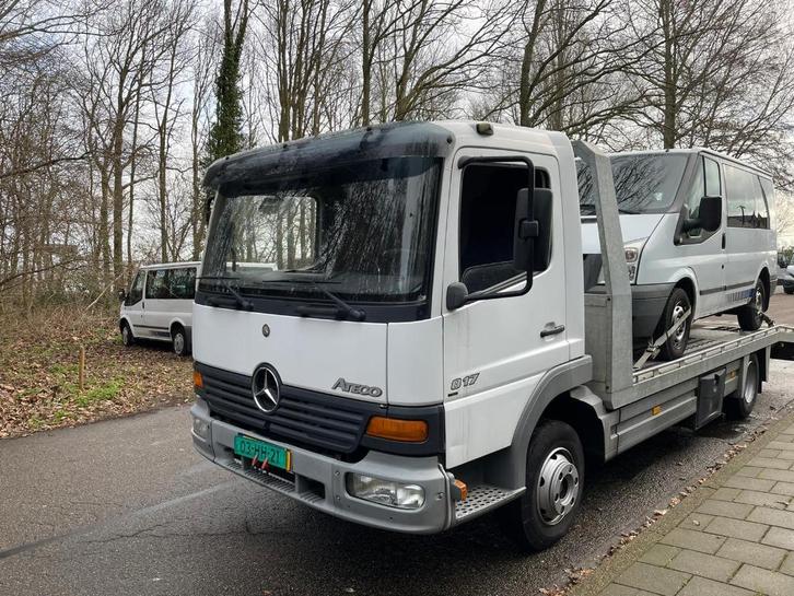 Mercedes-Benz Atego oprijwagen, Auto's, Vrachtwagens, Bedrijf, Mercedes-Benz, Diesel, Euro 2, Handgeschakeld, Wit, Stof, Achterwielaandrijving