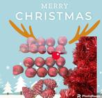 Rode kerstslingers guirlande meters lang + rode kerstballen, Diversen, Kerst, Zo goed als nieuw, Ophalen