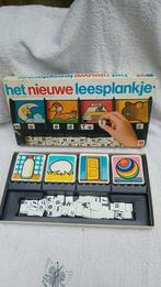 Leesplankje uit de jaren 70, Antiek en Kunst, Antiek | Speelgoed, Ophalen of Verzenden