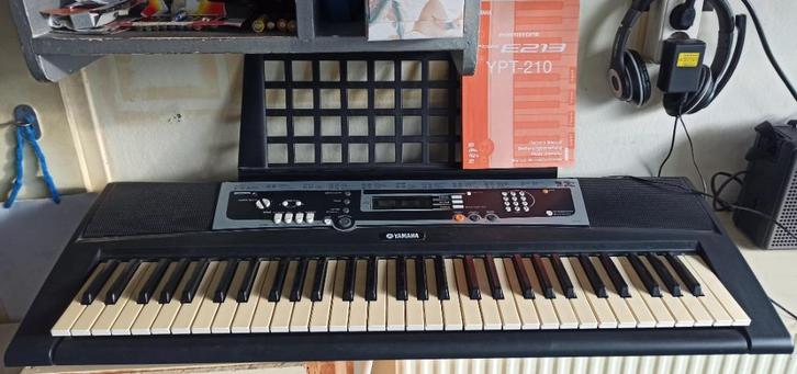 YAMAHA YPT-210, Muziek en Instrumenten, Keyboards, Gebruikt, 61 toetsen, Yamaha, Ophalen